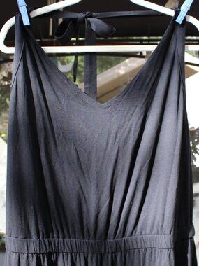 NWT Torrid Super soft Halter top culotte Jumpsuit. SEXY 5X(28W)